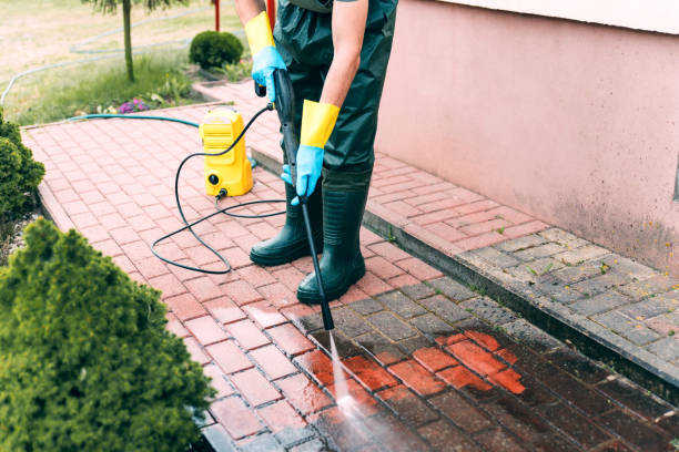 Best Driveway Pressure Washing  in Grand Ronde, OR